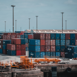 ExFreight Businesses can navigate challenges and maintain an efficient supply chain by using digital freight solutions optimizing routes and closely monitoring shipping rates